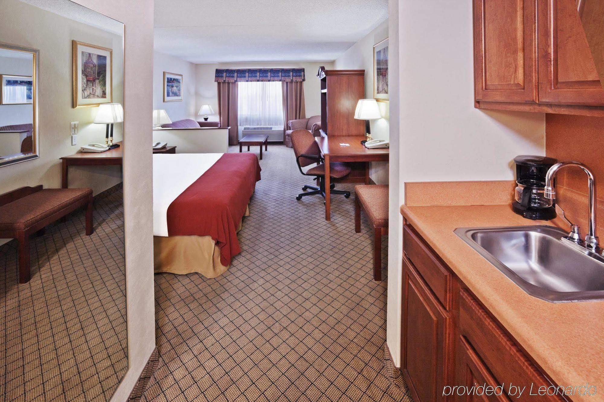 Holiday Inn Express Hotel And Suites Mesquite By Ihg Chambre photo